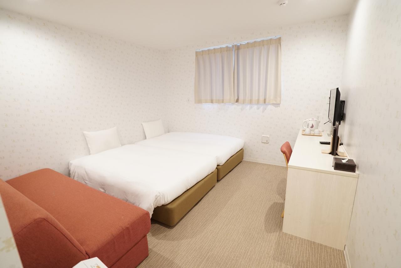 Cvs Bay Hotel New Building Urayasu Eksteriør bilde